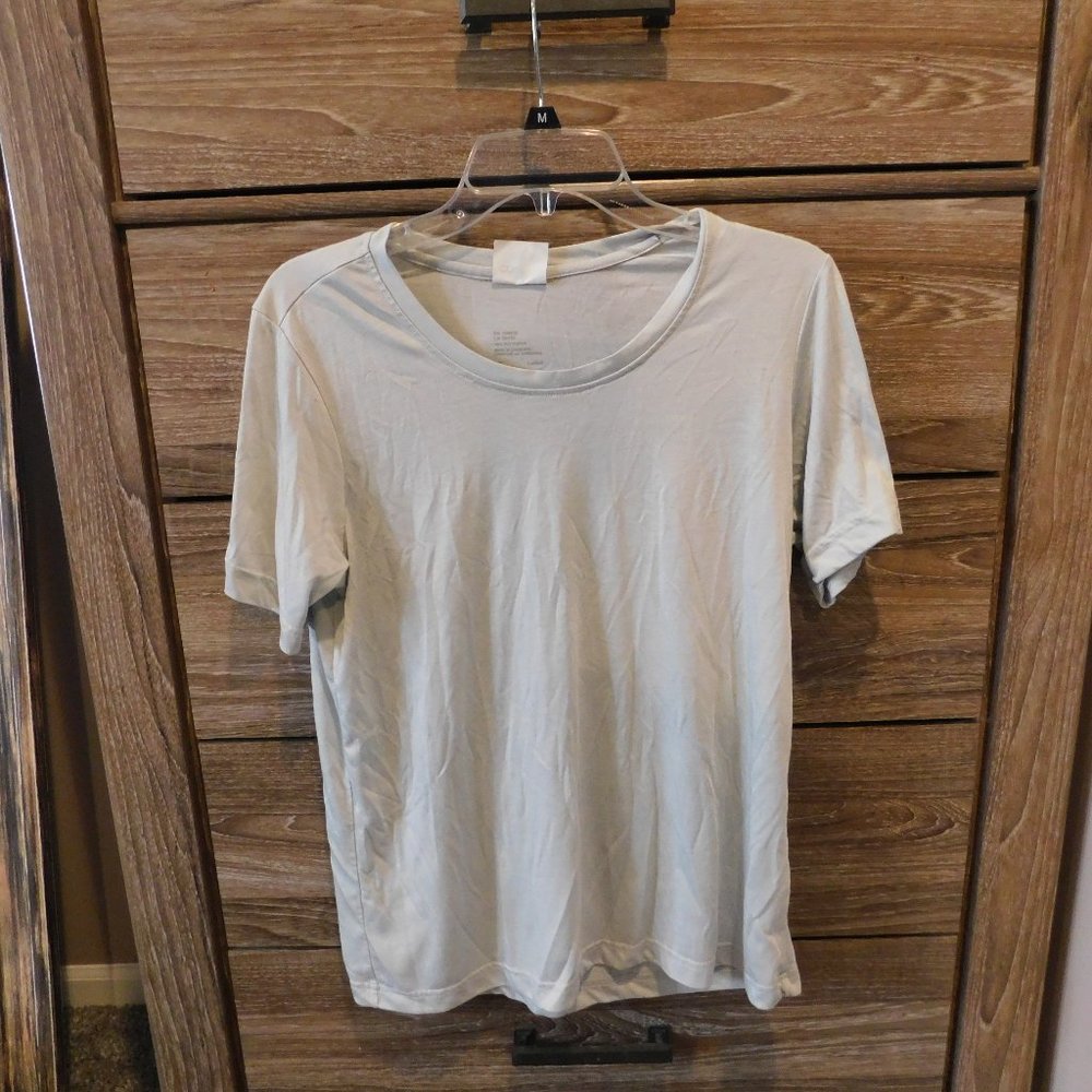 Women's Workout Shirt, Flowy, Scoop Neck